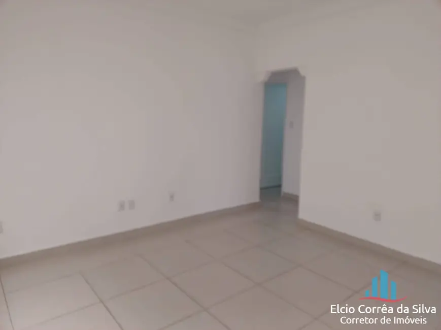 Foto 6 de Apartamento com 2 quartos para alugar, 100m2 em Vila Mathias, Santos - SP