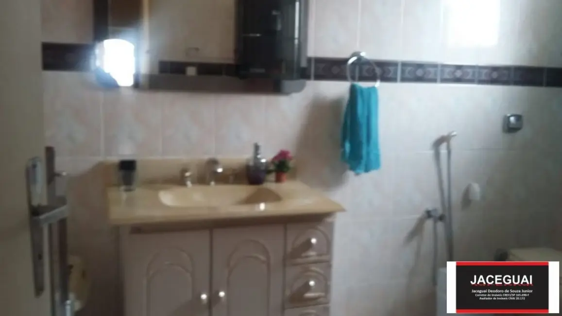 Casa com 3 quartos à venda, 249m2 em Jardim Faculdade, Sorocaba - SP - imagem 8 Foto 8 de Casa com 3 quartos à venda, 249m2 em Jardim Faculdade, Sorocaba - SP