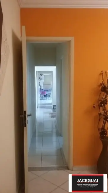 Casa com 3 quartos à venda, 249m2 em Jardim Faculdade, Sorocaba - SP - imagem 6 Foto 6 de Casa com 3 quartos à venda, 249m2 em Jardim Faculdade, Sorocaba - SP