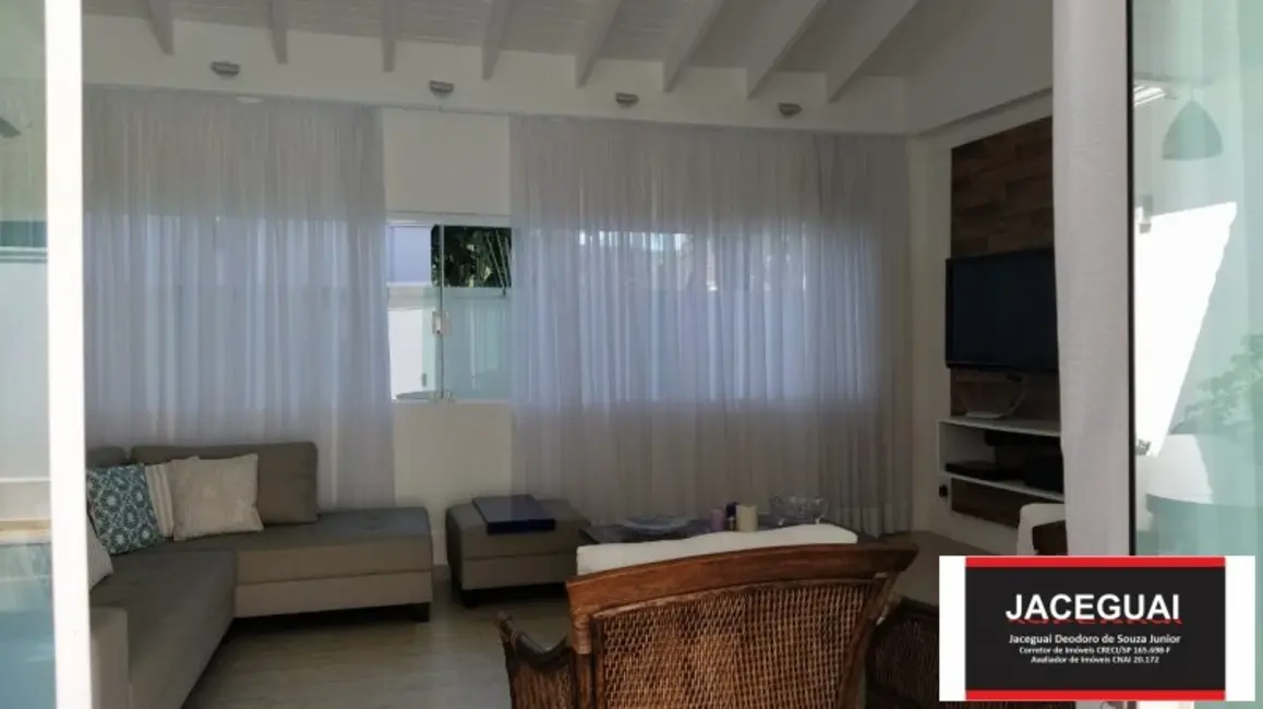 Casa de Condomínio com 4 quartos à venda, 270m2 em Jardim Acapulco, Guaruja - SP - imagem 5 Foto 5 de Casa de Condomínio com 4 quartos à venda, 270m2 em Jardim Acapulco, Guaruja - SP