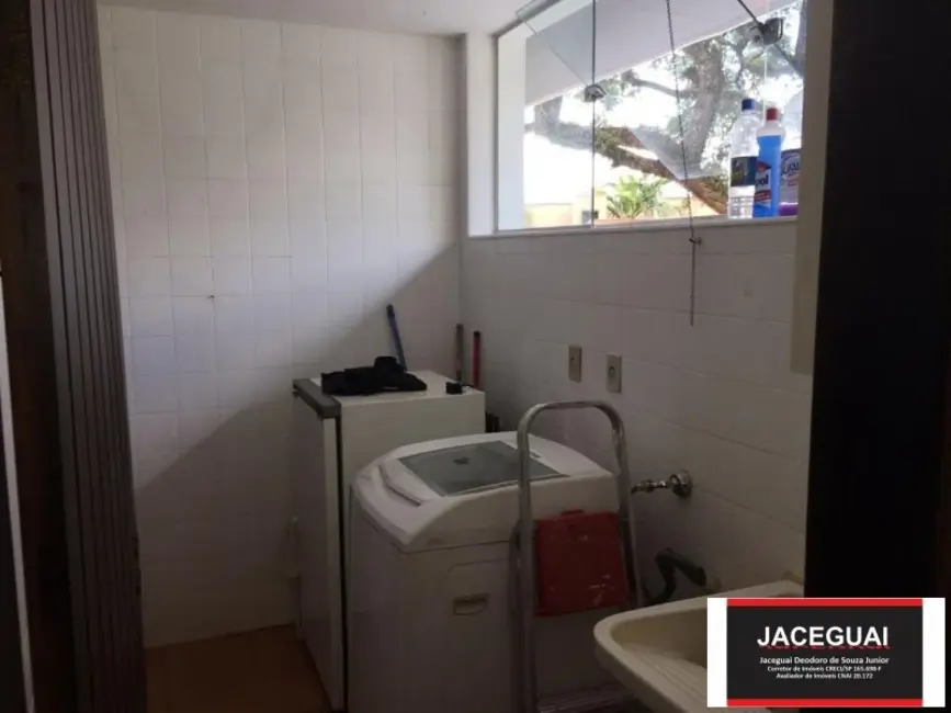 Foto 9 de Casa de Condomínio com 3 quartos à venda, 300m2 em Aracoiaba Da Serra - SP