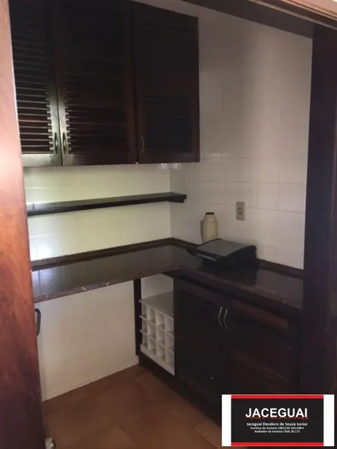 Foto 6 de Casa de Condomínio com 3 quartos à venda, 300m2 em Aracoiaba Da Serra - SP