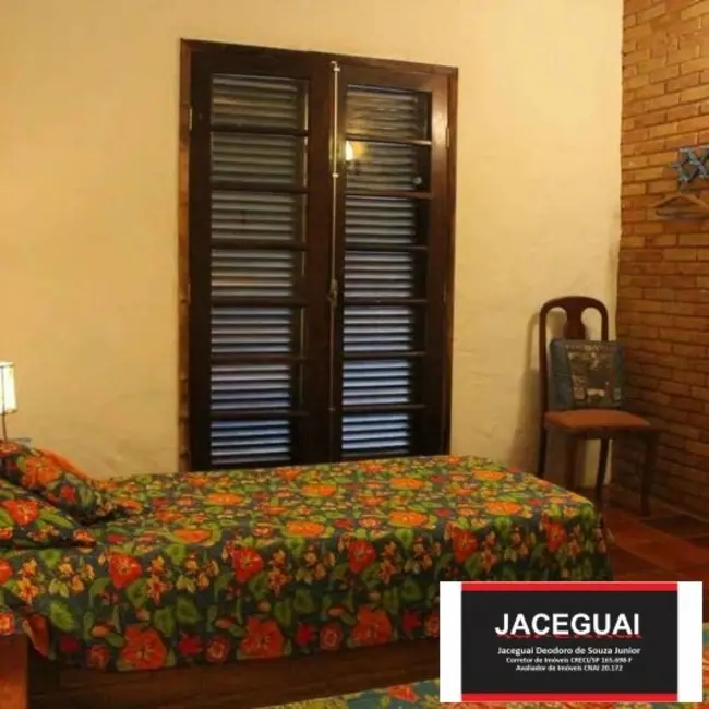 Chácara com 4 quartos à venda, 236m2 em Área Rural de Avaré, Avare - SP - imagem 8 Foto 8 de Chácara com 4 quartos à venda, 236m2 em Área Rural de Avaré, Avare - SP