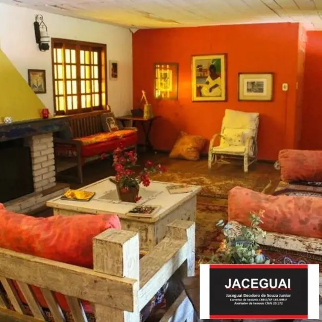 Chácara com 4 quartos à venda, 236m2 em Área Rural de Avaré, Avare - SP - imagem 4 Foto 4 de Chácara com 4 quartos à venda, 236m2 em Área Rural de Avaré, Avare - SP