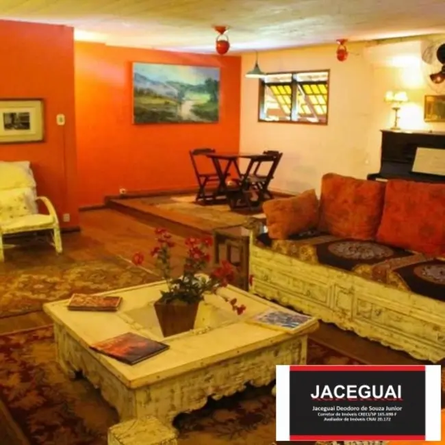 Chácara com 4 quartos à venda, 236m2 em Área Rural de Avaré, Avare - SP - imagem 7 Foto 7 de Chácara com 4 quartos à venda, 236m2 em Área Rural de Avaré, Avare - SP