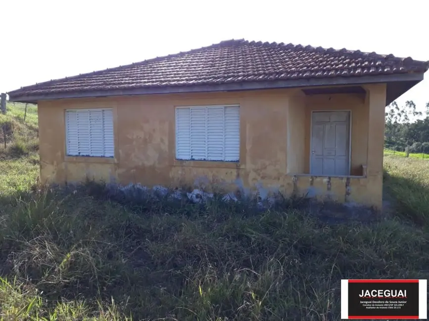 Fazenda / Haras com 16 quartos à venda, 6250m2 em Sarapui - SP - imagem 4 Foto 4 de Fazenda / Haras com 16 quartos à venda, 6250m2 em Sarapui - SP