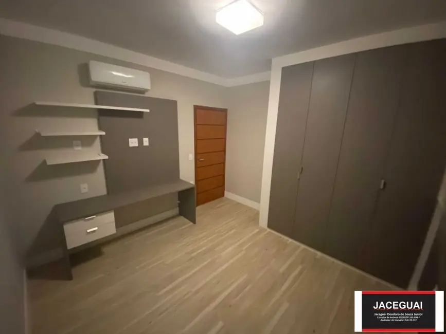 Foto 6 de Casa de Condomínio com 4 quartos para alugar, 250m2 em Alphaville Nova Esplanada, Votorantim - SP