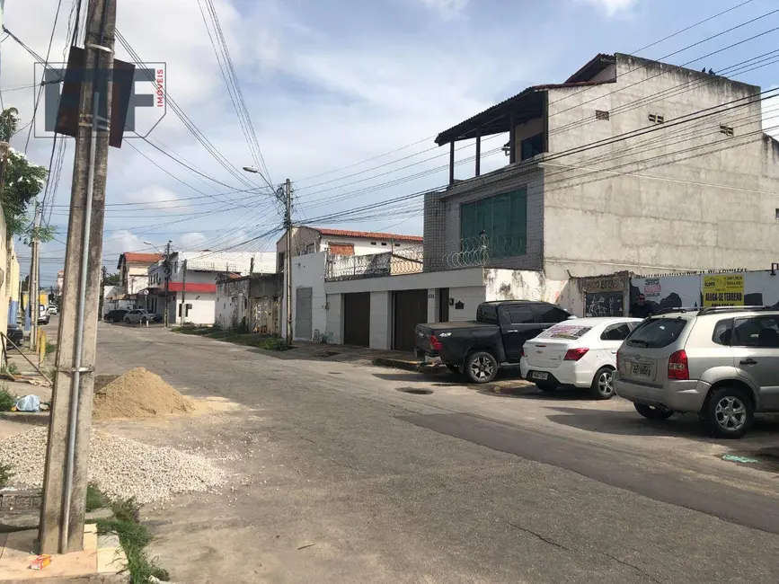 Foto 4 de Casa para alugar, 500m2 em Montese, Fortaleza - CE