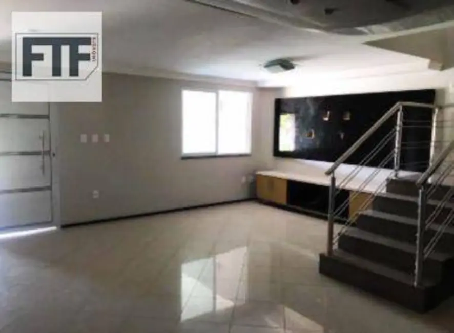 Casa de Condomínio com 4 quartos à venda, 213m2 em Cambeba, Fortaleza - CE - imagem 3 Foto 3 de Casa de Condomínio com 4 quartos à venda, 213m2 em Cambeba, Fortaleza - CE