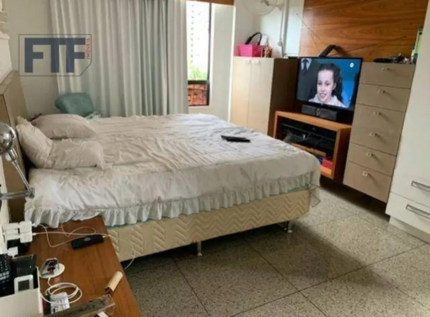 Foto 8 de Apartamento com 3 quartos à venda, 233m2 em Meireles, Fortaleza - CE