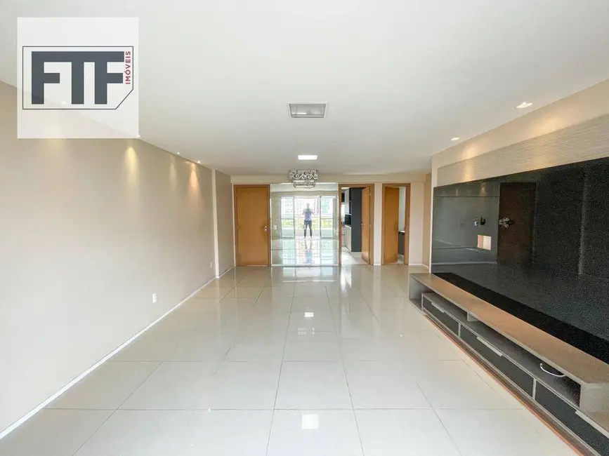 Foto 5 de Apartamento com 3 quartos à venda, 126m2 em Cocó, Fortaleza - CE