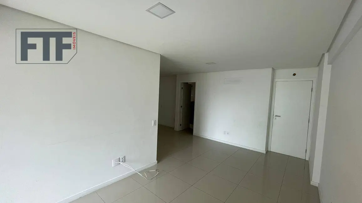 Foto 5 de Apartamento com 3 quartos à venda, 110m2 em Cocó, Fortaleza - CE