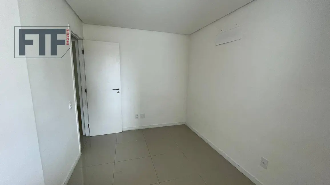 Foto 1 de Apartamento com 3 quartos à venda, 110m2 em Cocó, Fortaleza - CE