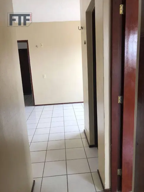 Foto 4 de Apartamento com 2 quartos à venda, 55m2 em Barroso, Fortaleza - CE