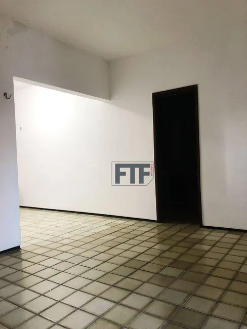 Foto 14 de Apartamento com 3 quartos para alugar, 120m2 em Meireles, Fortaleza - CE