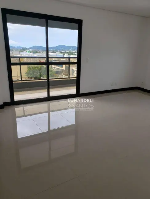 Apartamento com 3 quartos à venda, 104m2 em Palhoca - SC - imagem 4 Foto 4 de Apartamento com 3 quartos à venda, 104m2 em Palhoca - SC