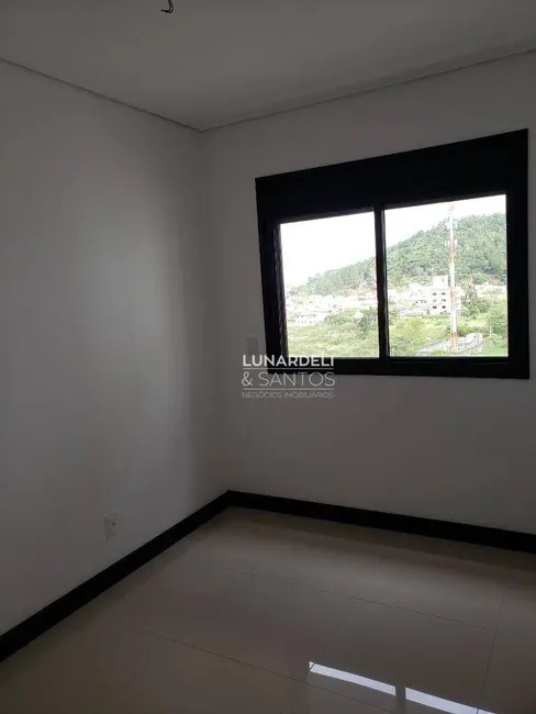 Apartamento com 2 quartos à venda, 70m2 em Palhoca - SC - imagem 8 Foto 8 de Apartamento com 2 quartos à venda, 70m2 em Palhoca - SC
