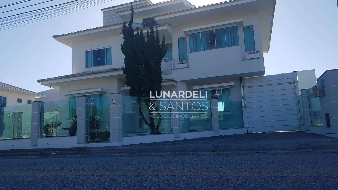 Foto 3 de Casa de Condomínio com 3 quartos à venda, 440m2 em Palhoca - SC
