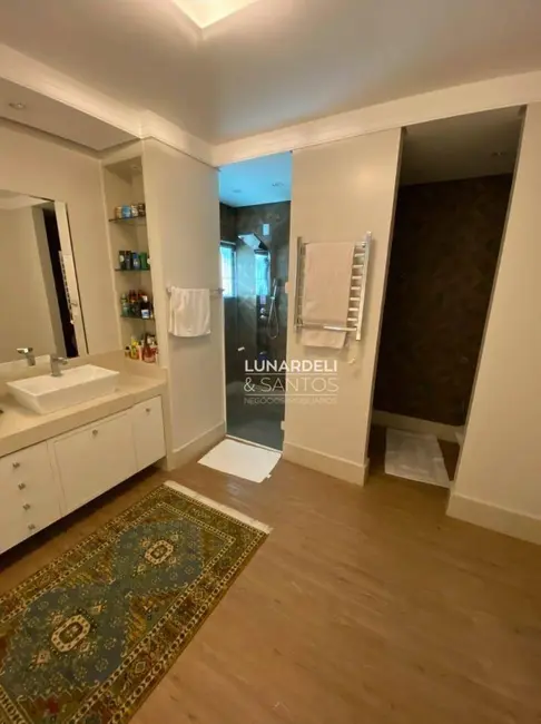 Foto 6 de Casa de Condomínio com 3 quartos à venda, 2000m2 em Bosque das Mansões, Sao Jose - SC