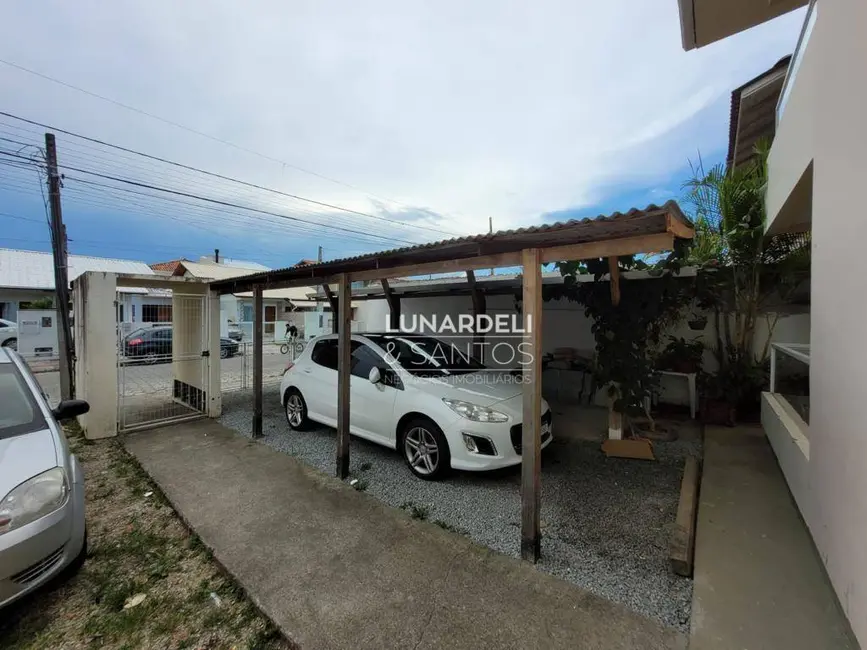 Foto 3 de Sobrado com 2 quartos à venda, 60m2 em Palhoca - SC