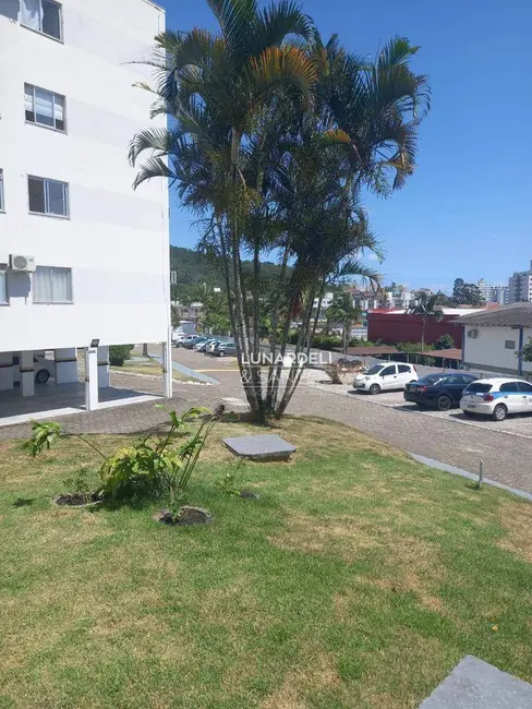 Foto 2 de Apartamento com 3 quartos à venda, 88m2 em Nossa Senhora do Rosário, Sao Jose - SC
