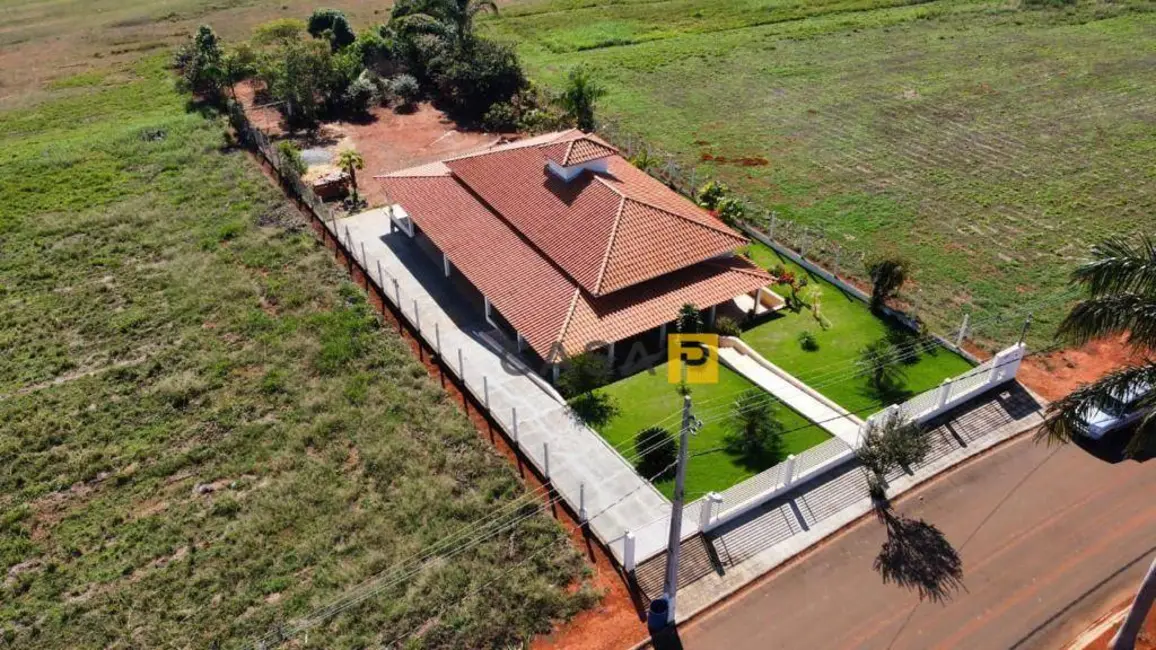 Foto 4 de Chácara com 4 quartos à venda, 1800m2 em Carmo Do Rio Claro - MG