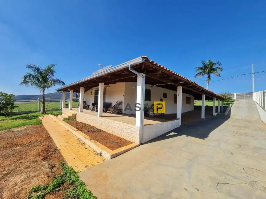 Foto 8 de Chácara com 4 quartos à venda, 1800m2 em Carmo Do Rio Claro - MG