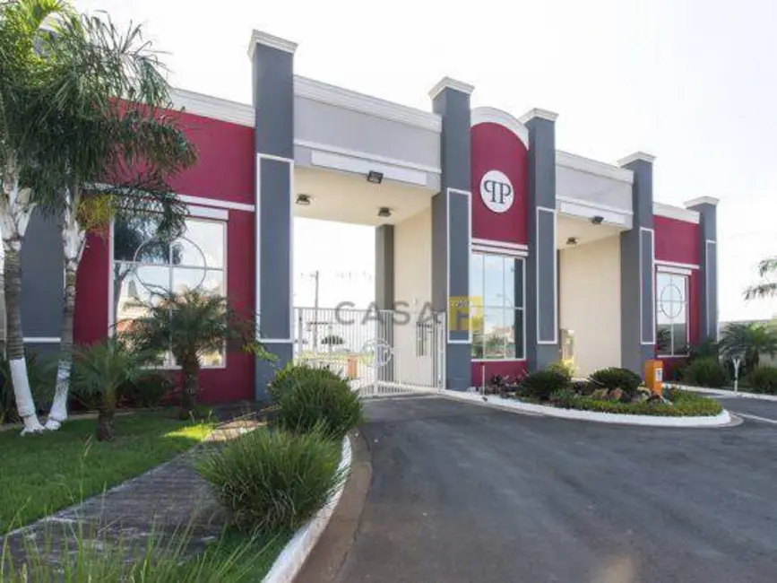 Foto 1 de Terreno / Lote à venda, 450m2 em Americana - SP