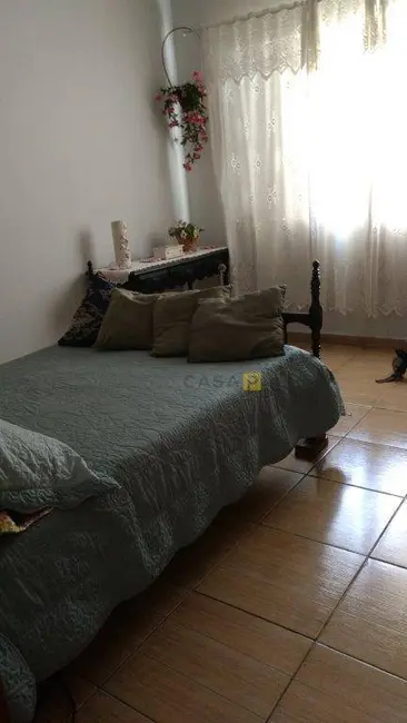 Foto 8 de Casa com 3 quartos à venda, 216m2 em Vila Cordenonsi, Americana - SP