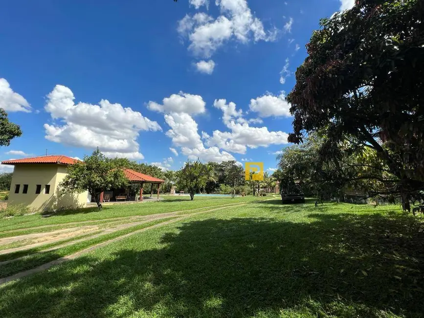 Foto 9 de Chácara com 4 quartos à venda, 5000m2 em Chácaras Novo México, Limeira - SP