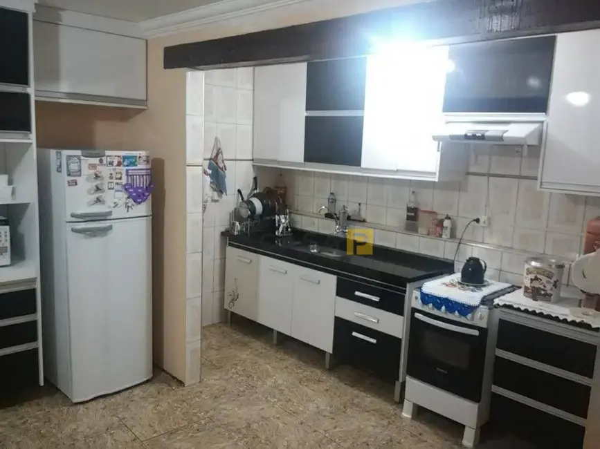 Casa com 2 quartos à venda, 205m2 em São Luiz, Americana - SP - imagem 6 Foto 6 de Casa com 2 quartos à venda, 205m2 em São Luiz, Americana - SP