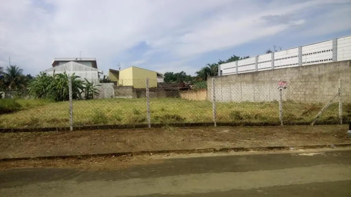 Foto 1 de Terreno / Lote à venda, 1022m2 em Praia dos Namorados, Americana - SP