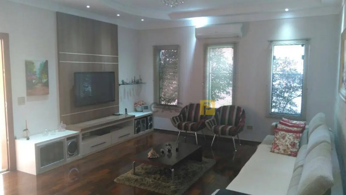 Foto 4 de Casa com 3 quartos à venda, 358m2 em Vila Cordenonsi, Americana - SP