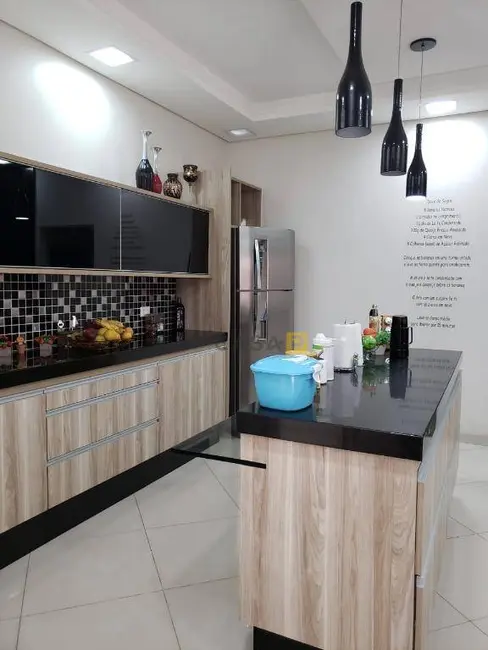 Foto 6 de Casa com 4 quartos à venda, 357m2 em Jardim Terramérica II, Americana - SP