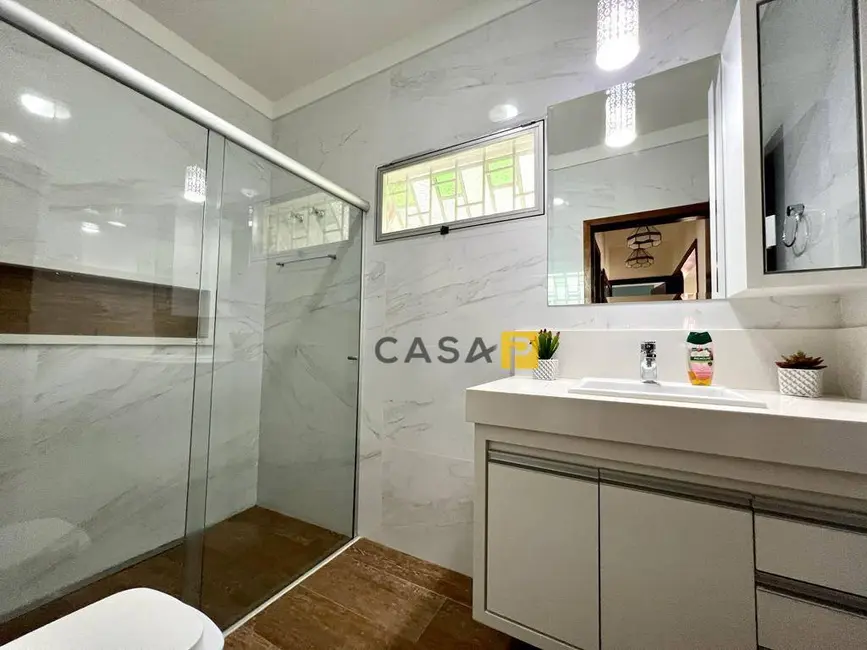 Foto 6 de Casa com 3 quartos à venda, 840m2 em Parque Novo Mundo, Americana - SP