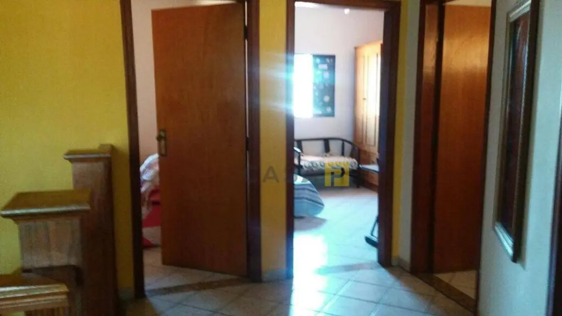 Casa com 3 quartos à venda, 300m2 em Chácara Rodrigues, Americana - SP - imagem 4 Foto 4 de Casa com 3 quartos à venda, 300m2 em Chácara Rodrigues, Americana - SP