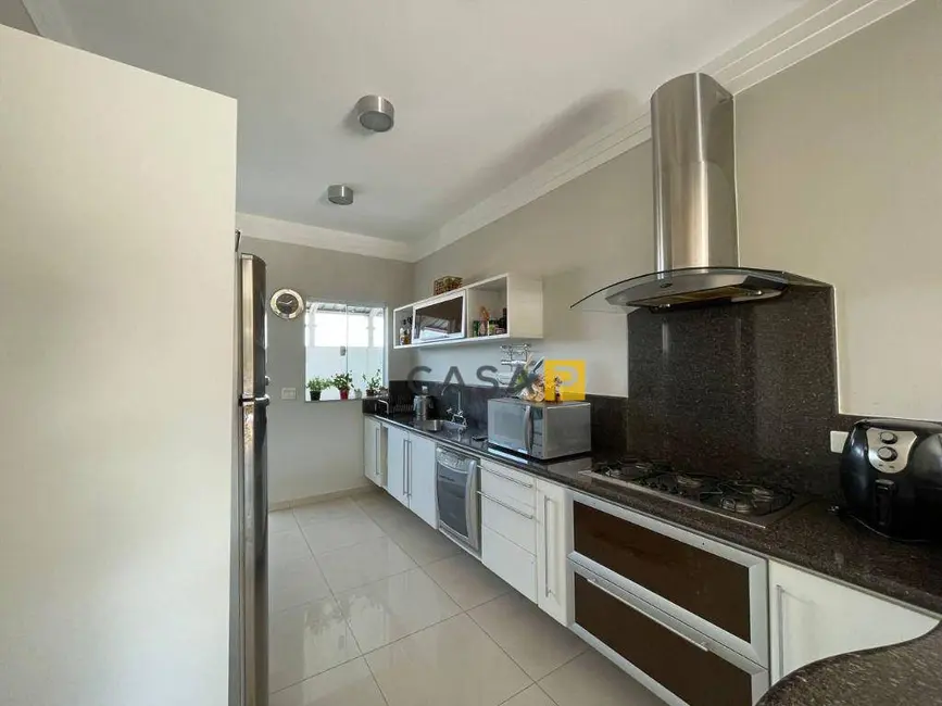 Foto 8 de Casa com 3 quartos à venda, 210m2 em Parque Novo Mundo, Americana - SP