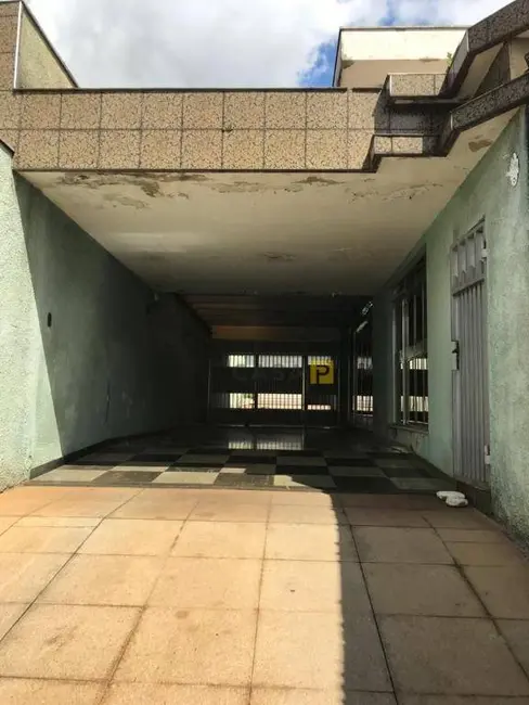 Casa com 3 quartos para alugar, 725m2 em Centro, Americana - SP - imagem 7 Foto 7 de Casa com 3 quartos para alugar, 725m2 em Centro, Americana - SP