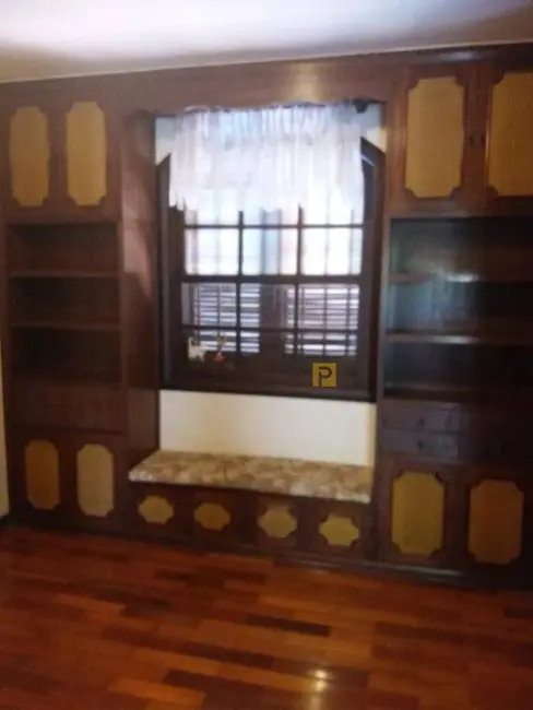 Casa com 3 quartos à venda e para alugar, 515m2 em Vila Pavan, Americana - SP - imagem 4 Foto 4 de Casa com 3 quartos à venda e para alugar, 515m2 em Vila Pavan, Americana - SP