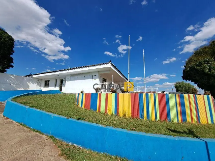 Foto 2 de Casa à venda e para alugar, 1000m2 em Vila Nossa Senhora de Fátima, Americana - SP