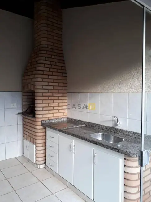 Foto 4 de Casa com 3 quartos à venda, 276m2 em Jardim Ipiranga, Americana - SP