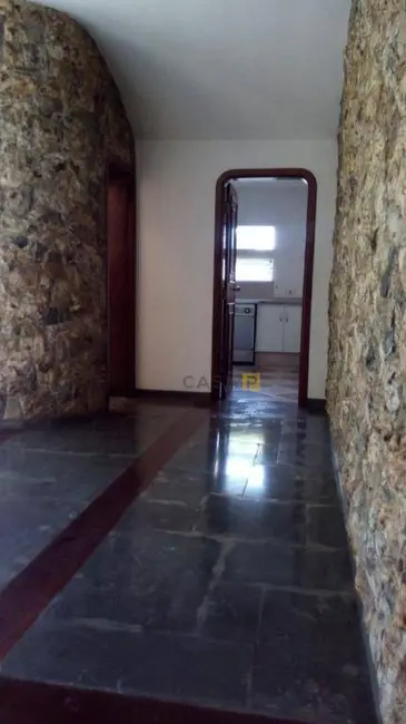 Casa com 4 quartos à venda, 700m2 em Nossa Senhora de Fátima, Americana - SP - imagem 2 Foto 2 de Casa com 4 quartos à venda, 700m2 em Nossa Senhora de Fátima, Americana - SP