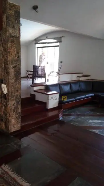 Casa com 4 quartos à venda, 700m2 em Nossa Senhora de Fátima, Americana - SP - imagem 4 Foto 4 de Casa com 4 quartos à venda, 700m2 em Nossa Senhora de Fátima, Americana - SP