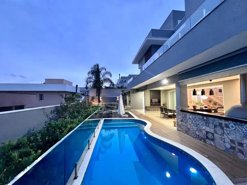 Casa de Condomínio com 3 quartos à venda, 450m2 em Loteamento Residencial Jardim Villagio, Americana - SP - imagem 5 Foto 5 de Casa de Condomínio com 3 quartos à venda, 450m2 em Loteamento Residencial Jardim Villagio, Americana - SP