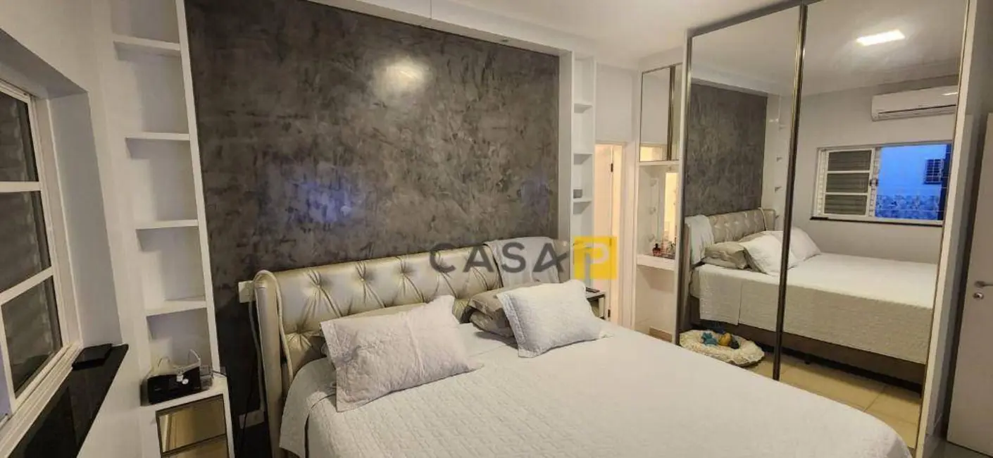 Foto 3 de Casa com 4 quartos à venda, 525m2 em Chácara Machadinho I, Americana - SP