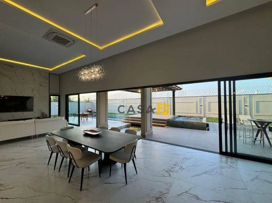 Casa de Condomínio com 4 quartos à venda e para alugar, 1060m2 em Estância Hípica, Nova Odessa - SP - imagem 8 Foto 8 de Casa de Condomínio com 4 quartos à venda e para alugar, 1060m2 em Estância Hípica, Nova Odessa - SP