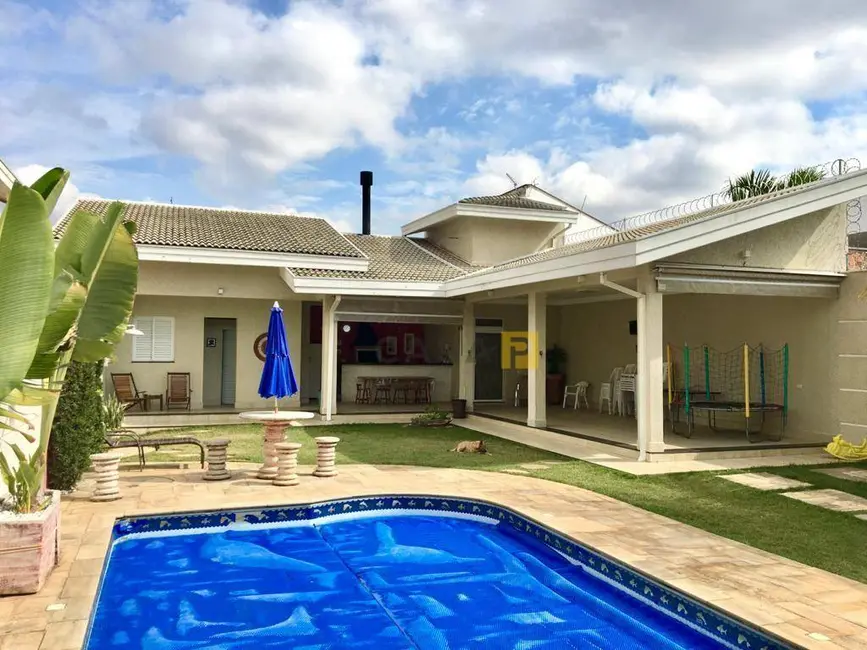 Foto 1 de Casa com 3 quartos à venda, 800m2 em Vila Santa Maria, Americana - SP