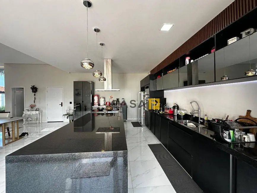 Casa de Condomínio com 3 quartos à venda e para alugar, 1017m2 em Nova Odessa - SP - imagem 3 Foto 3 de Casa de Condomínio com 3 quartos à venda e para alugar, 1017m2 em Nova Odessa - SP