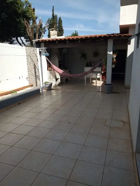 Foto 6 de Casa com 2 quartos à venda, 387m2 em Chácara Machadinho II, Americana - SP