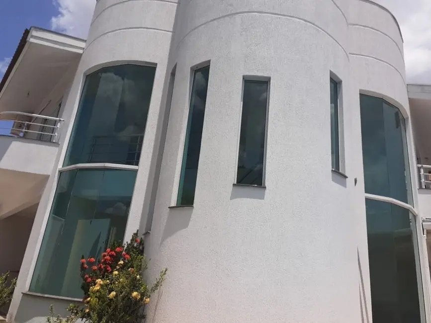 Foto 3 de Casa com 3 quartos à venda, 270m2 em Parque Residencial Jaguari, Americana - SP